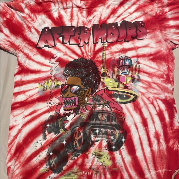 After hours - Picture 4 of 4